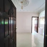 Appartement Au Premier Etage 3 Facades Et 2 Chambres